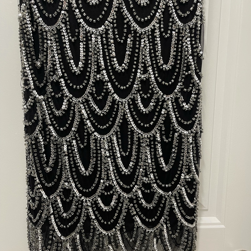 Beaded Cocktail Minidress
PISARRO NIGHTS - Picture 3 of 4